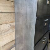 Meuble de métier à clapet basculant