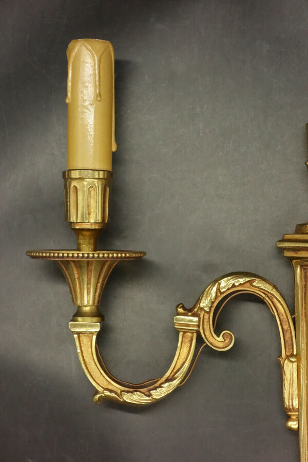 Paire d'appliques style Louis XVI par Lucien Gau, Paris