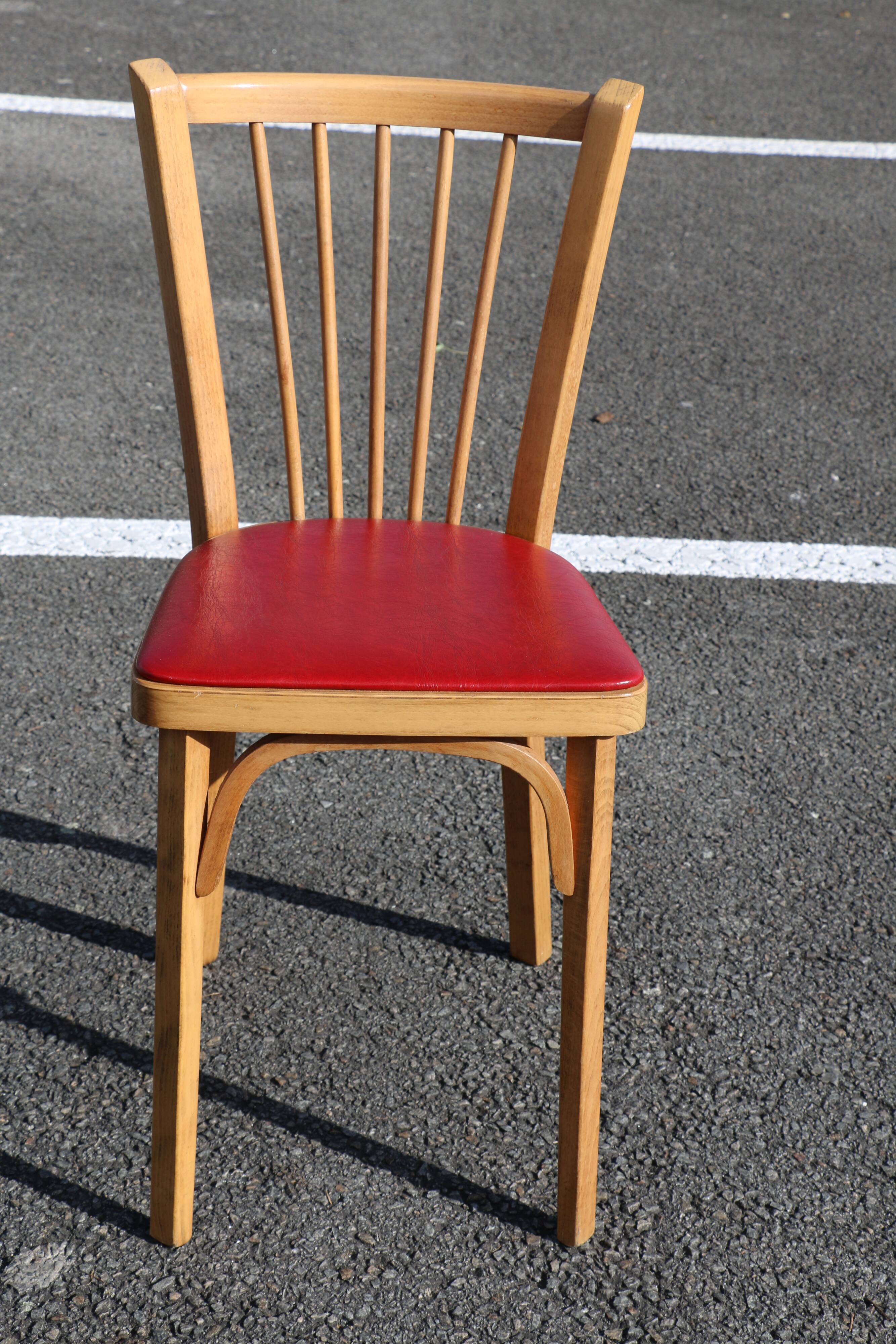 Suite de 4 chairs Bistro Baumann 60s No. 12 red skai (very good condition)
