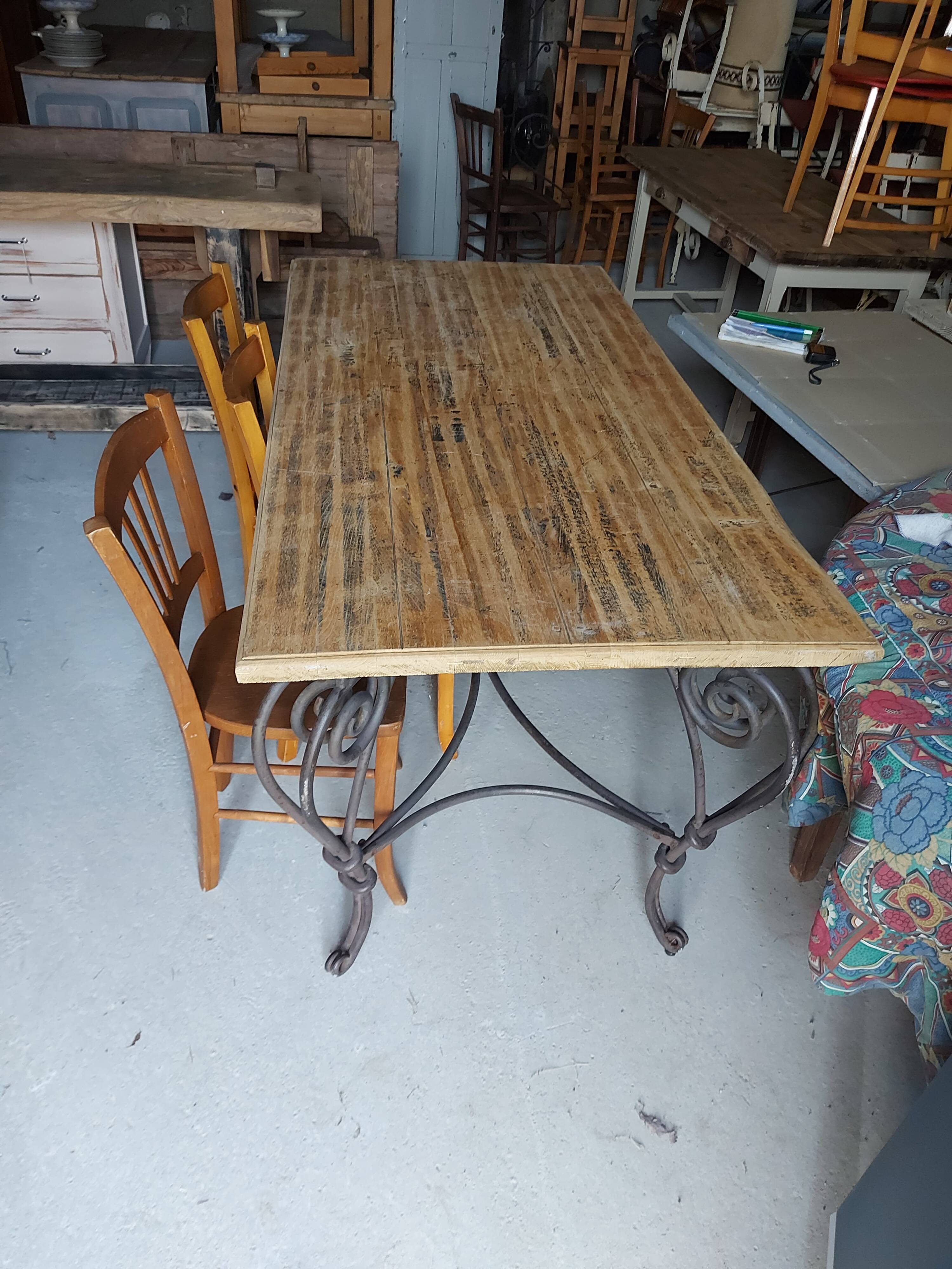 Table bois et fer forgé