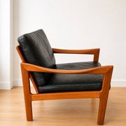 Vintage Danish Illum Wikkelsø teak lounge chair model 20