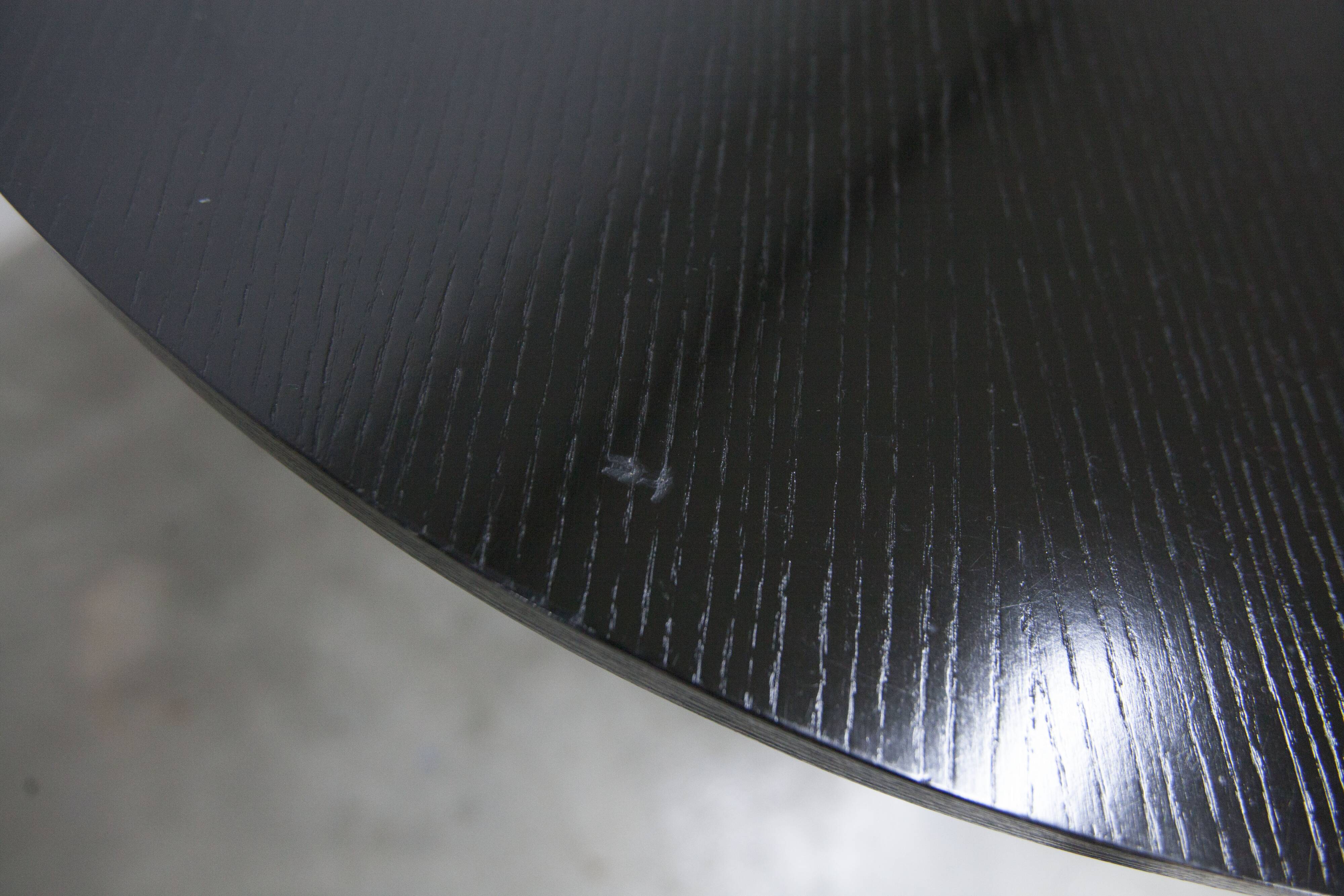 Round table rises and lowers Osvaldo Borsani black and chrome with extension
