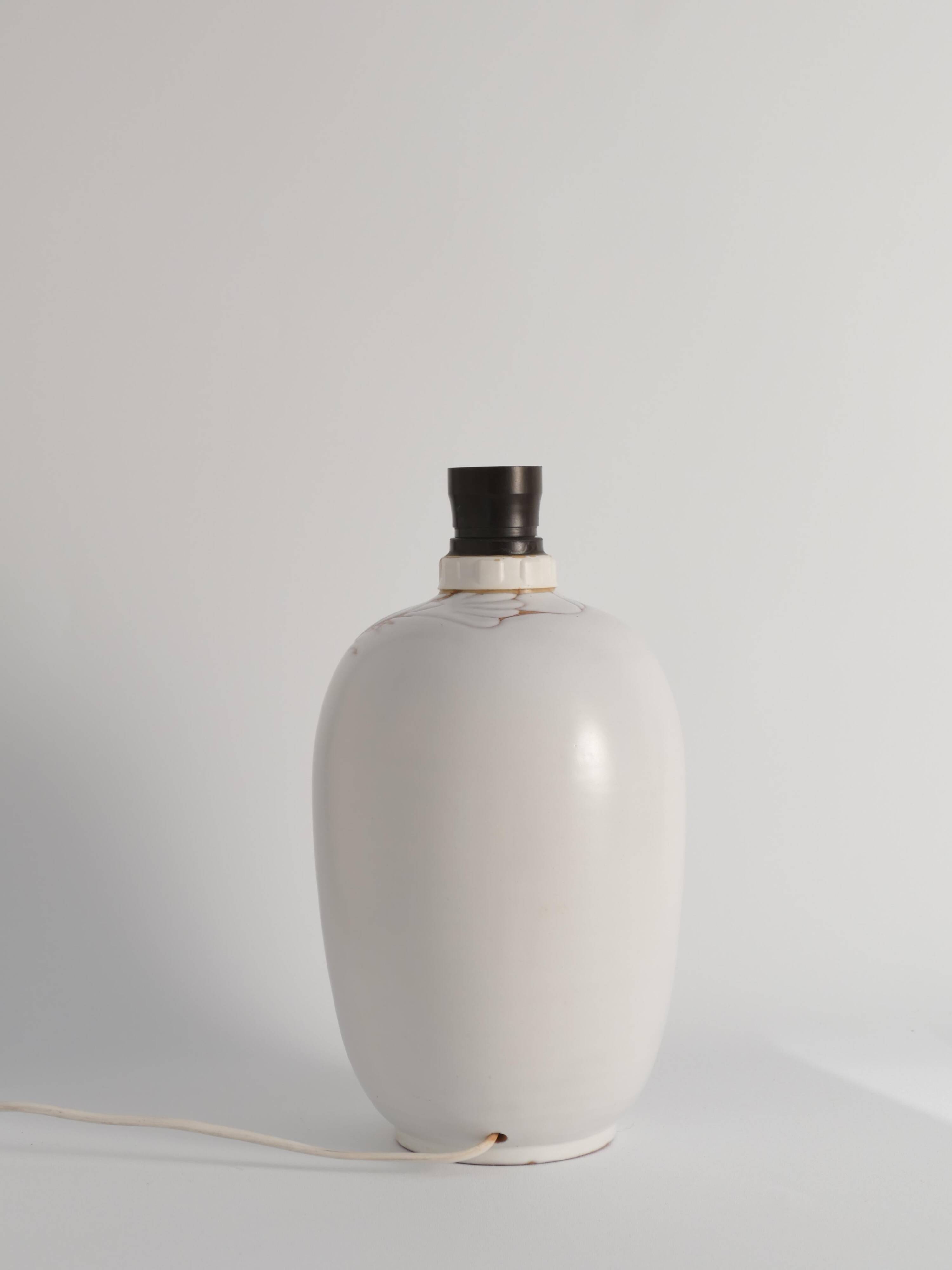 Art Deco White Seashell Motif Table lamp By Anna Lisa Thomson, Upsala Ekeby