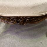 Paire de fauteuils style Louis XV beige