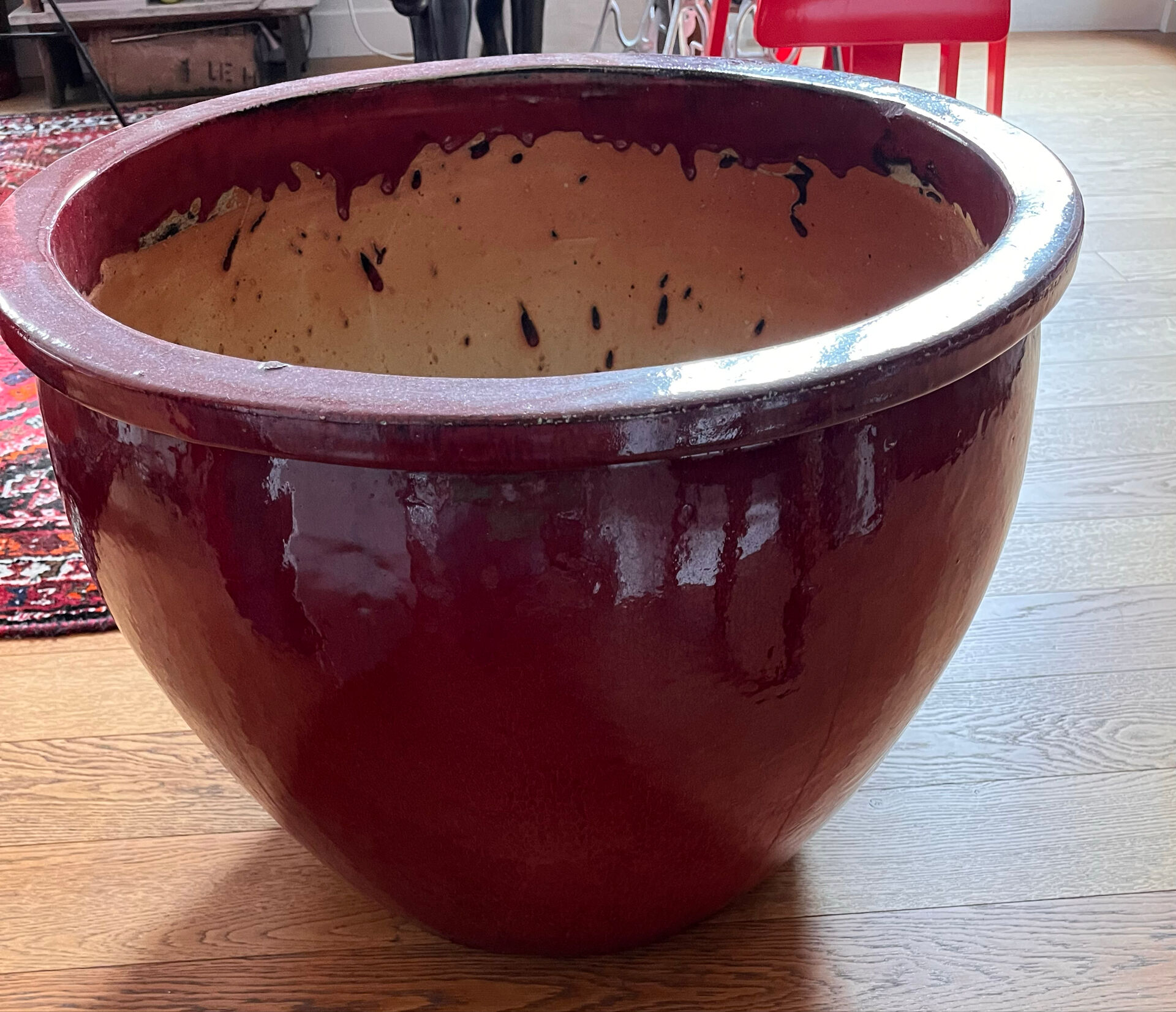 Large XXL pot in beef blood colour CFOC
