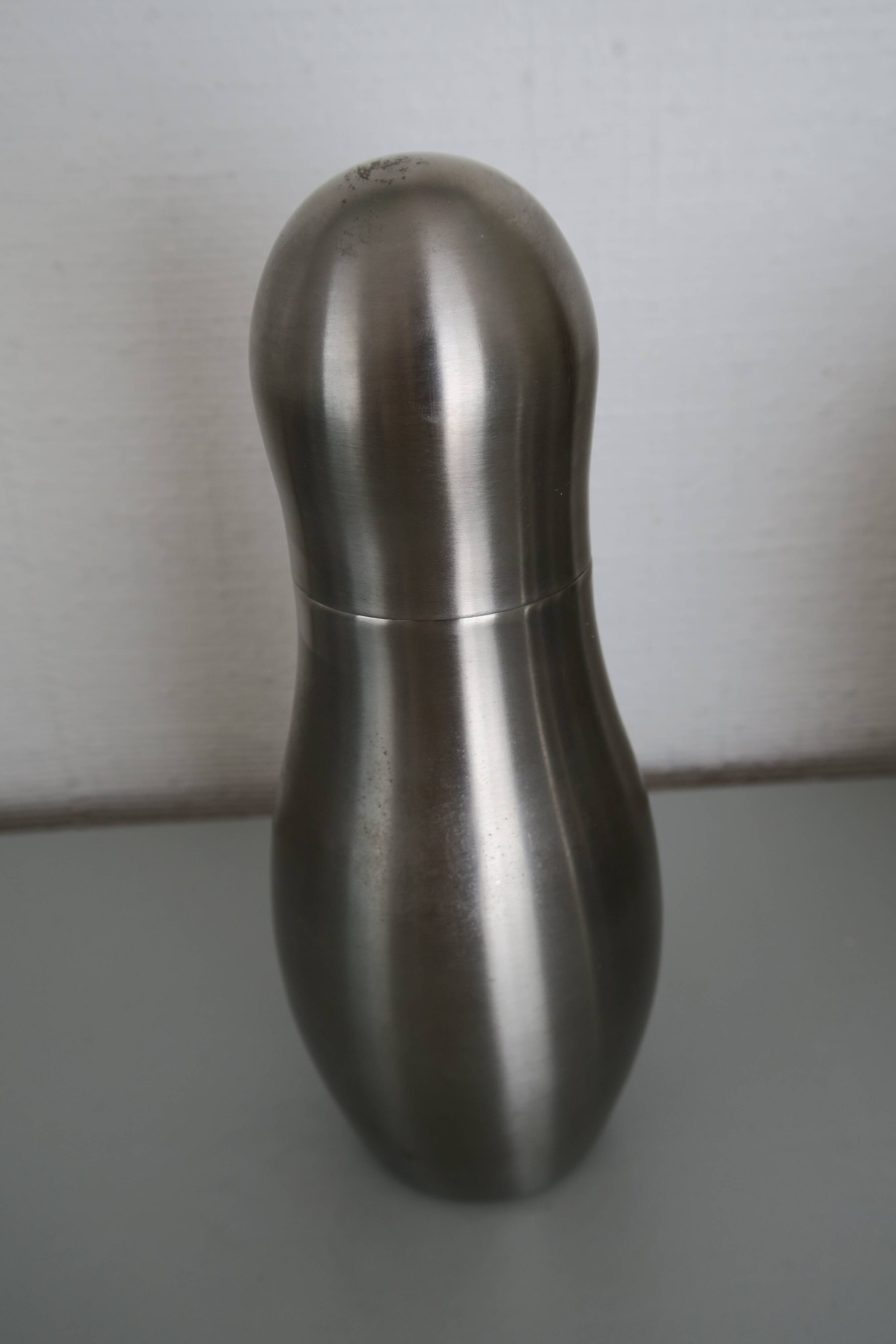 Brushed stainless steel ice bucket and shaker, 1970