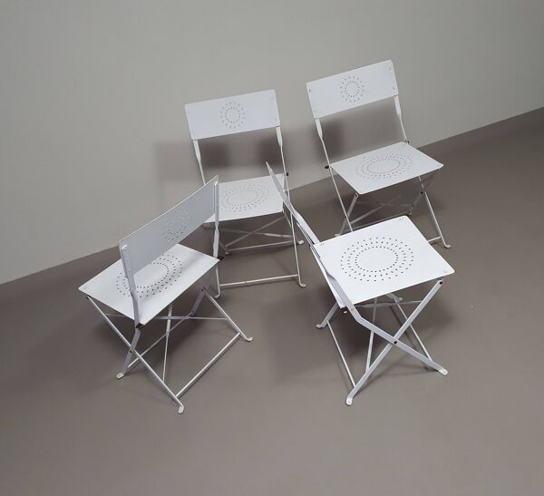 4 chaises pliantes en métal massif 80s