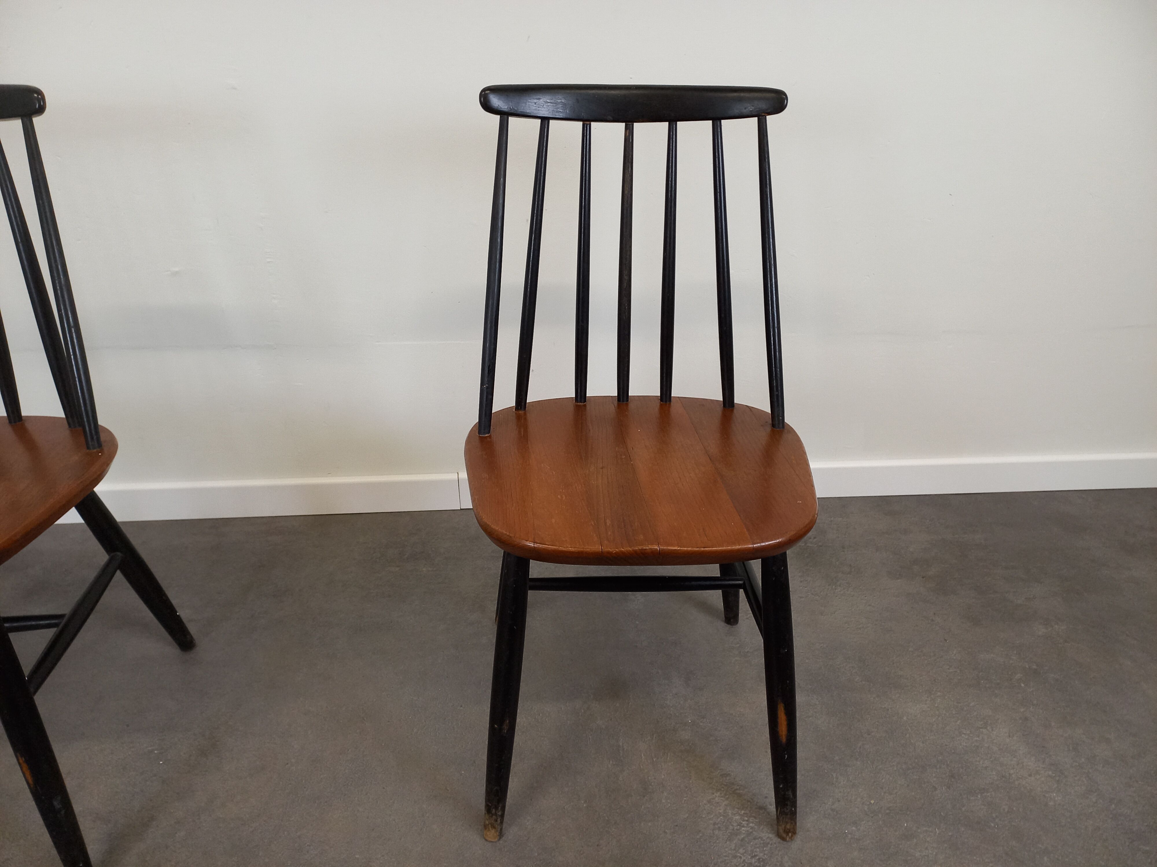Pair of Scandinavian chairs