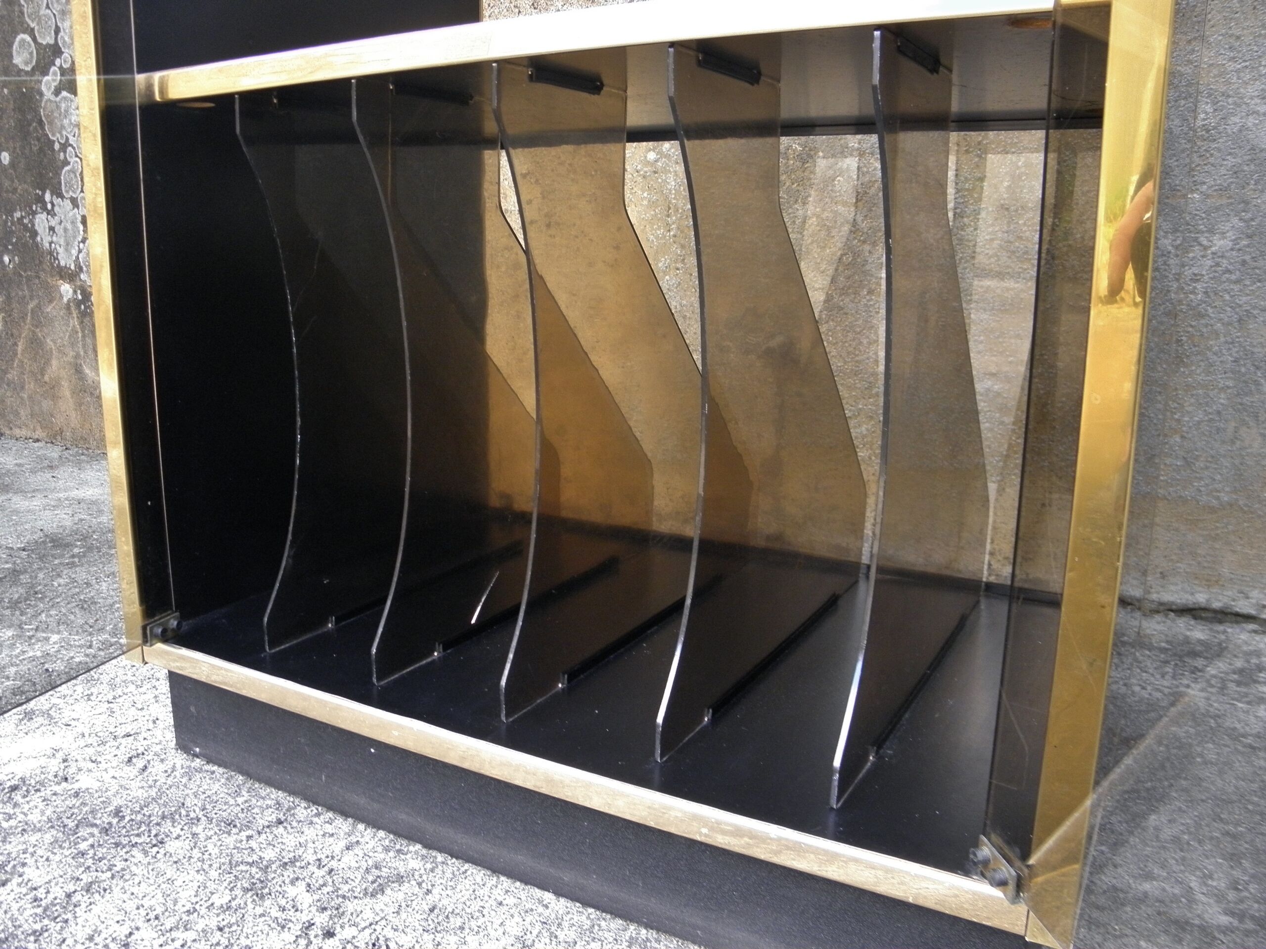 Hi Fi glass and plexiglass cabinet 1970