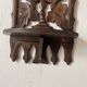 Etagère murale ancienne en bois ajouré , XIXe