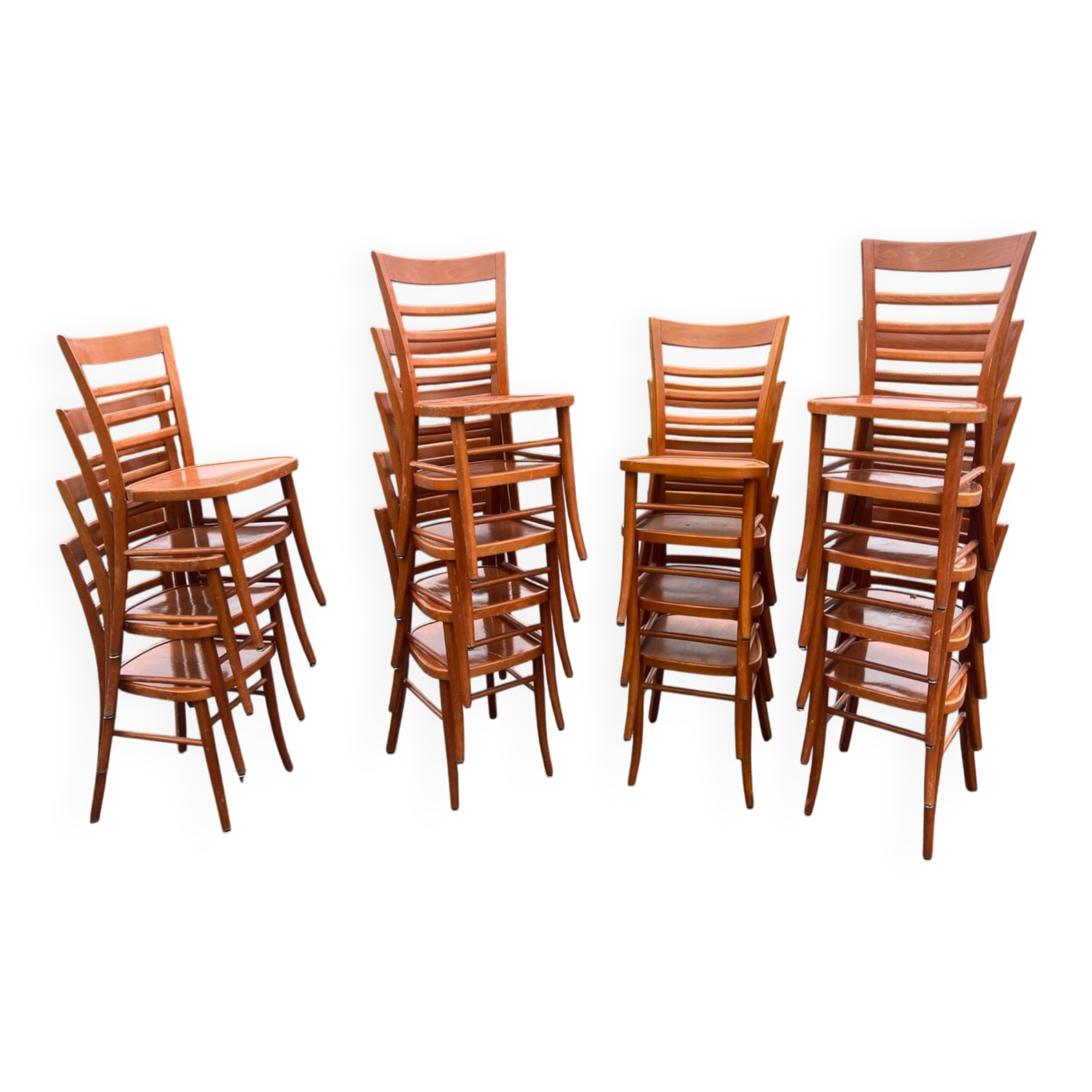 Set of 18 bistro chairs