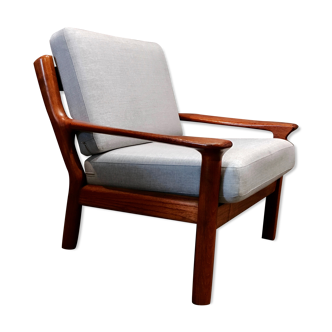 Fauteuil teck design scandinave estampillé 1950