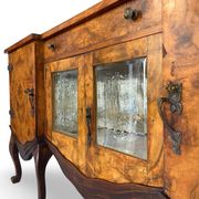 Buffet en noyer burr italien, années 1930.