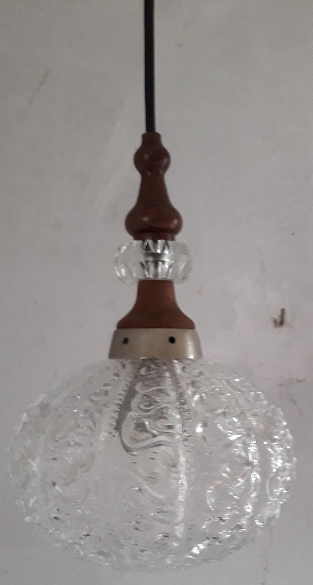 Suspension en verre années 70
