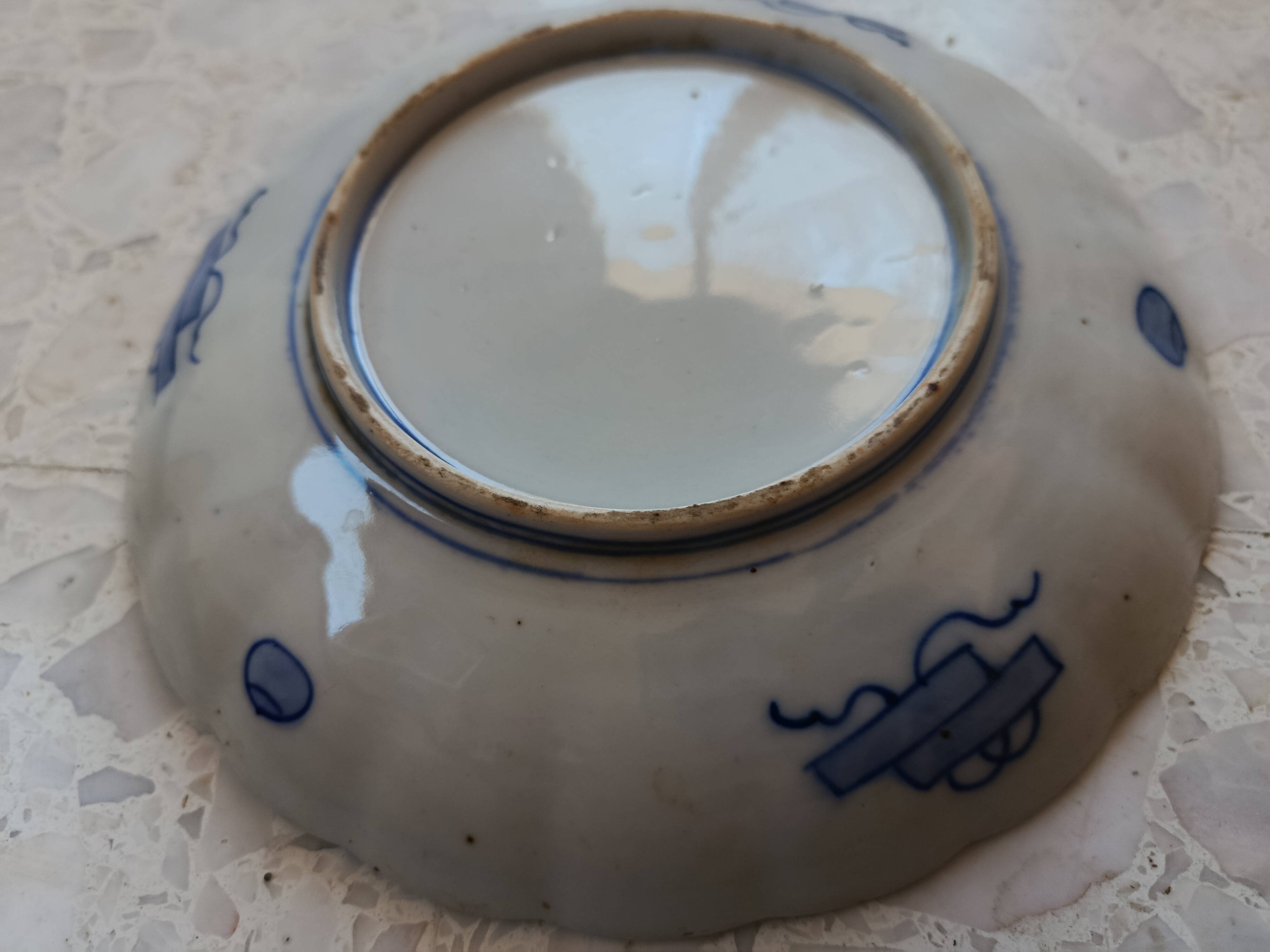 Scalloped plate, IMARI porcelain, JAPAN, 19th / 20th century, bird and flower motifs