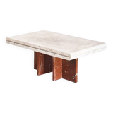 Table basse ou table d'appoint vintage. Marbre. France, années 60.