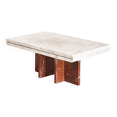 Table basse ou table d'appoint vintage. Marbre. France, années 60.