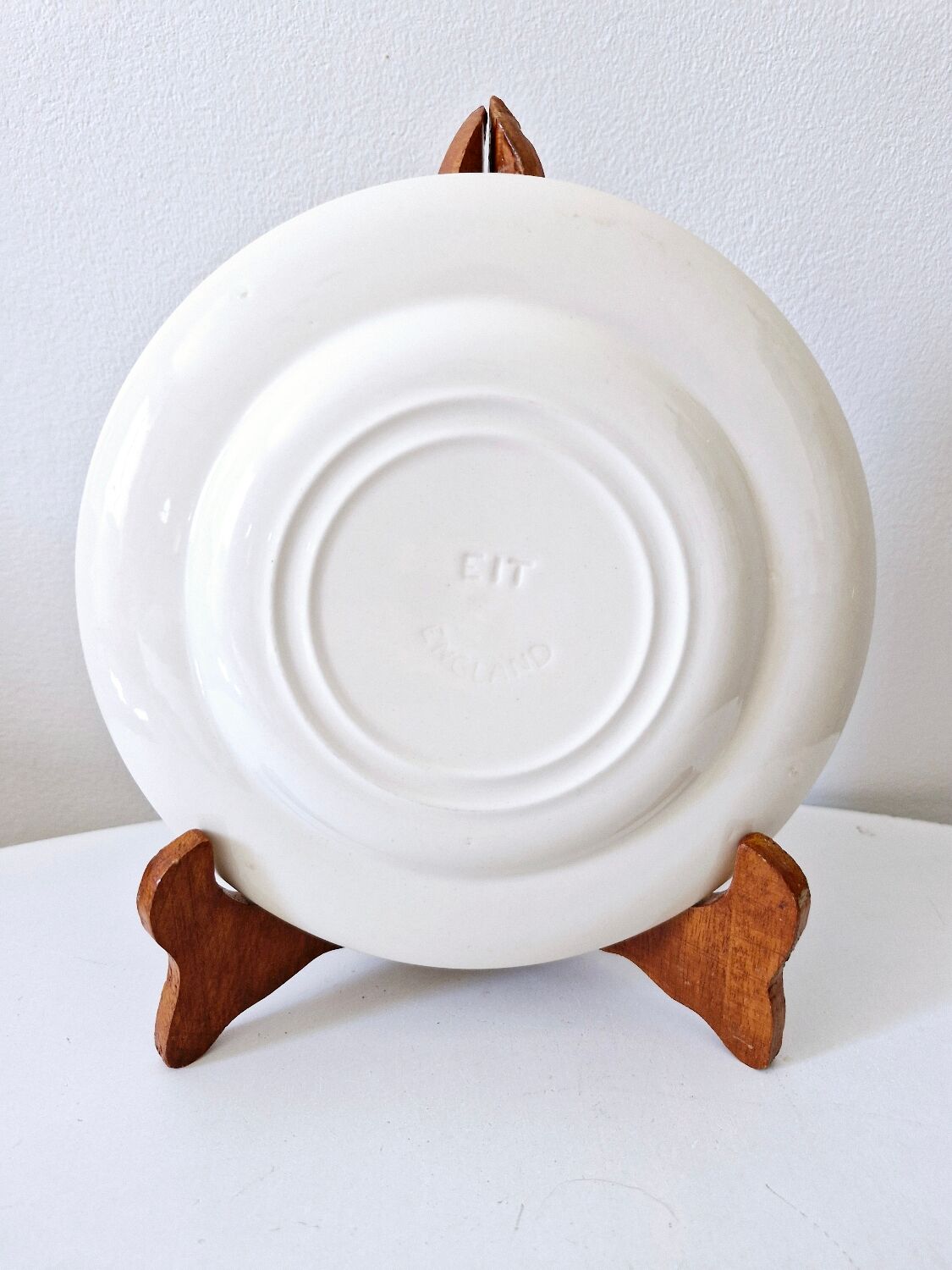 6 vintage English dessert plates