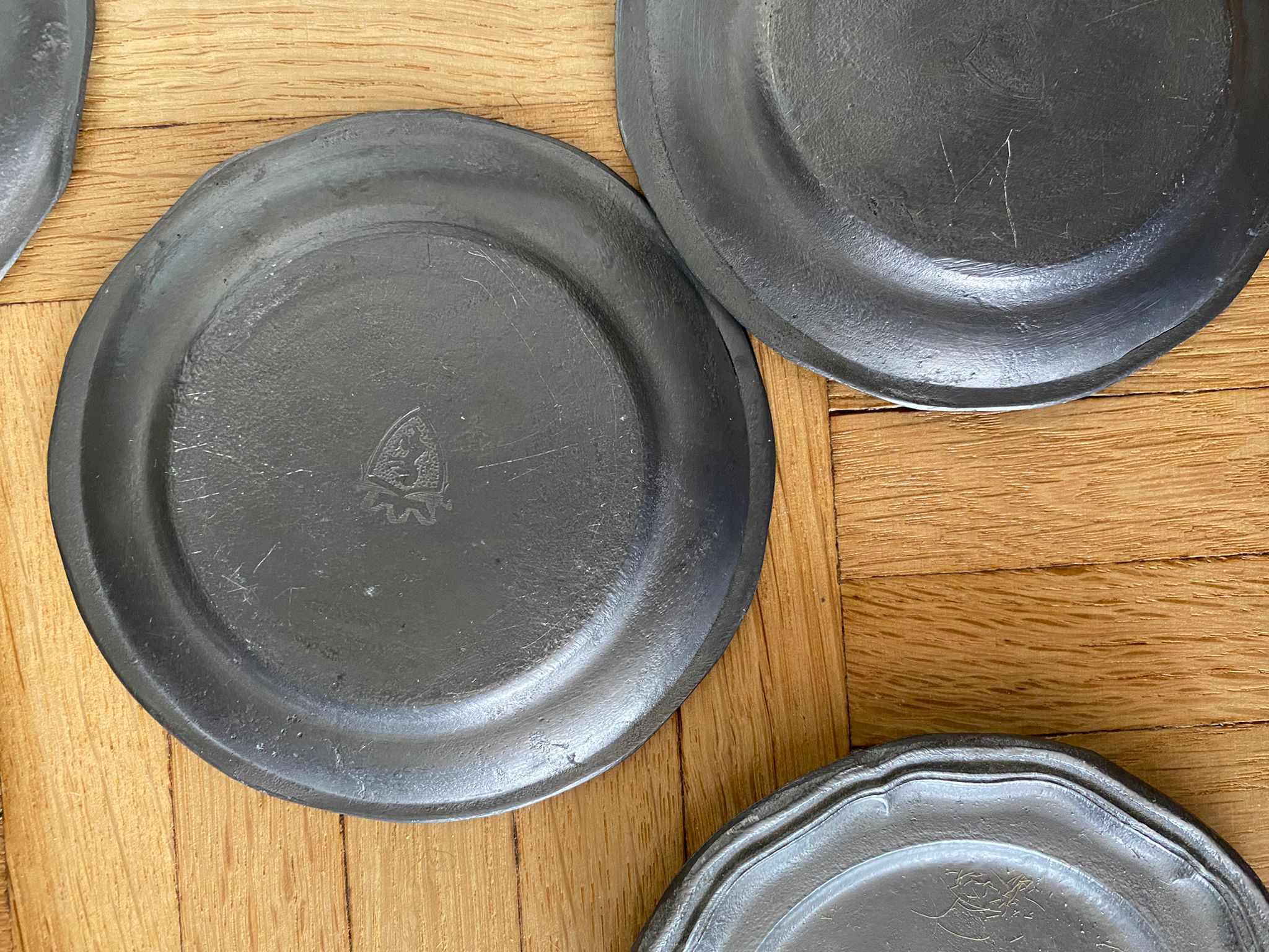 Tin plates