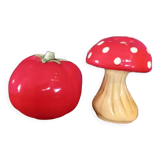 Salt and pepper shaker