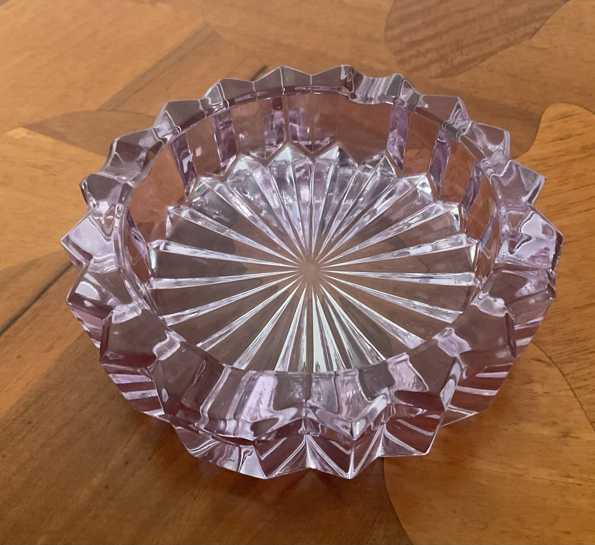 Vide poche ou cendrier vintage en verre alexandrite