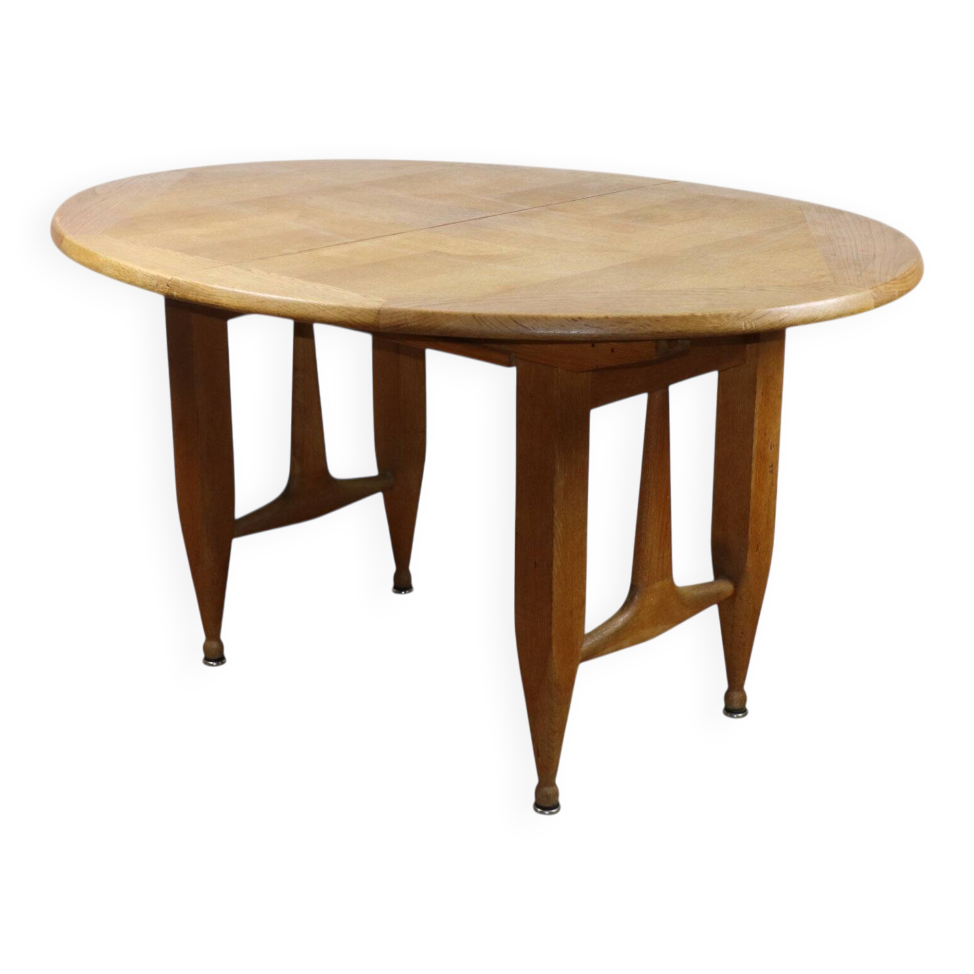 Extendable dining table in oak by Guillerme and Chambron - 1960s