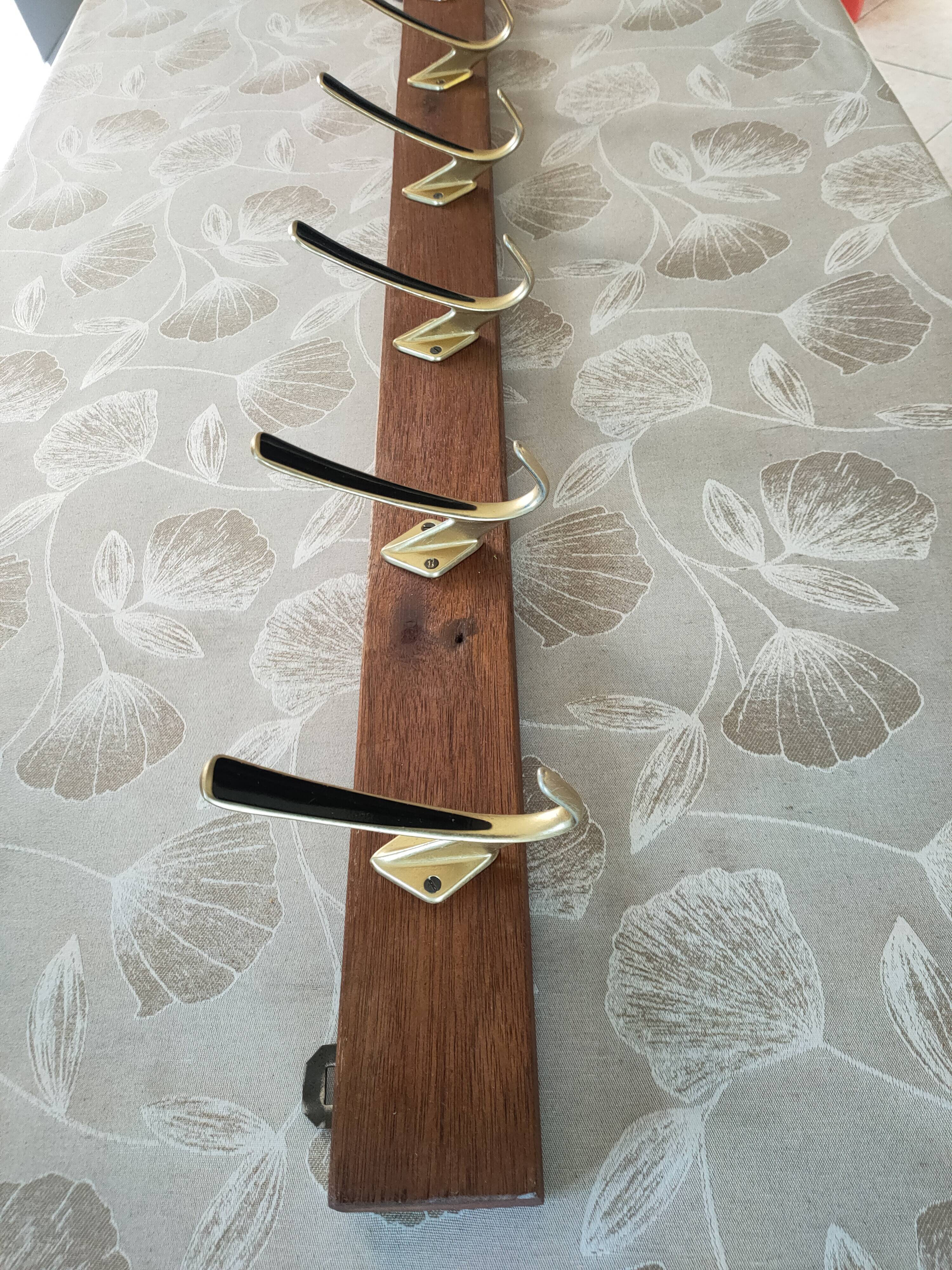 vintage coat rack with 6 hooks