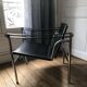 Chaise LC1 par Le Corbusier