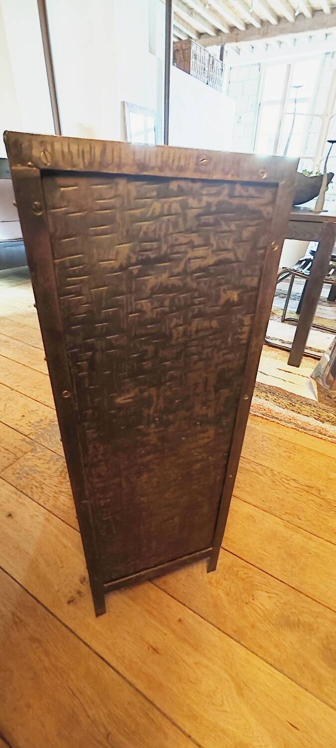 Steel chest of drawers