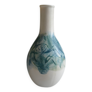 Vase en porcelaine à