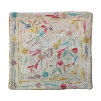 50 x 50 cm hand embroidered cushion