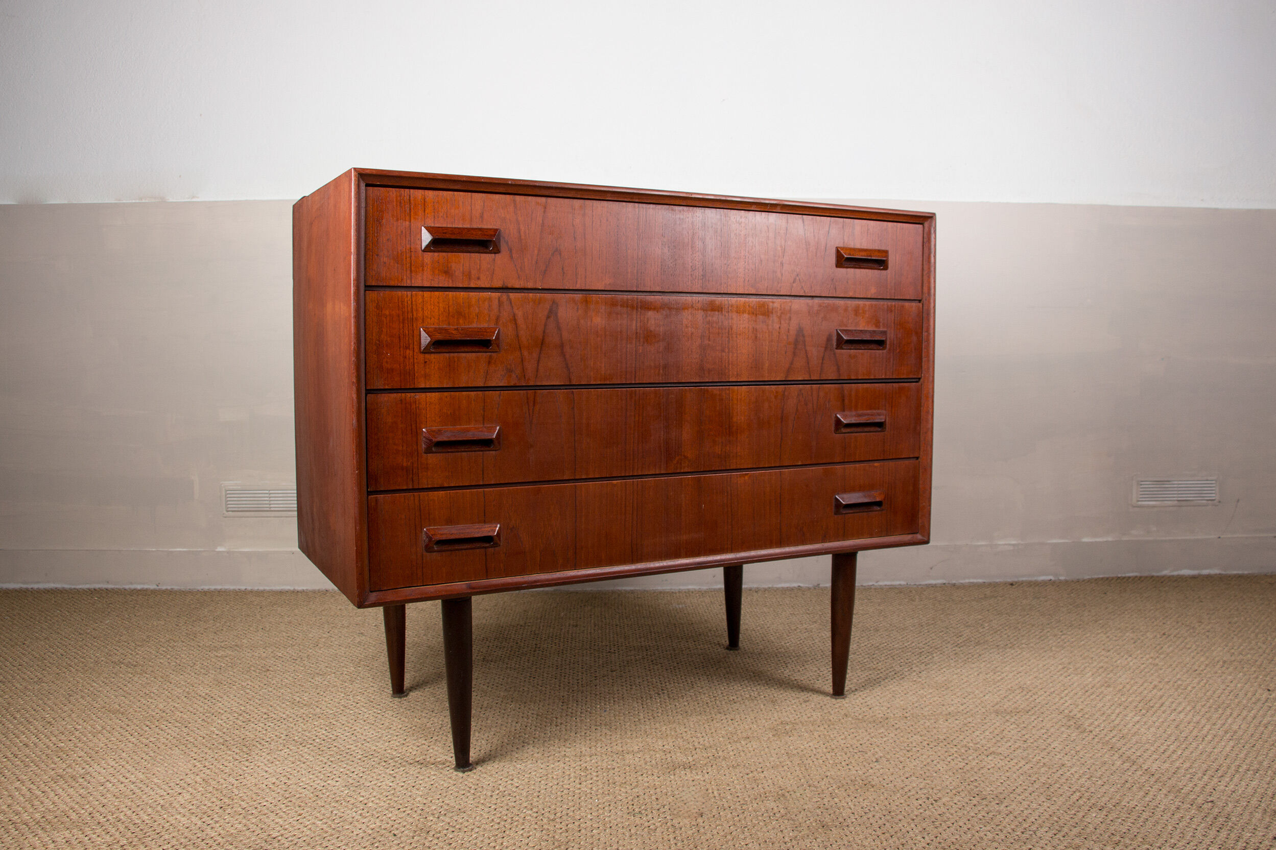 Danish teak chest of drawers by Borge Mogensen for Soborg Mobelfabrik 1960