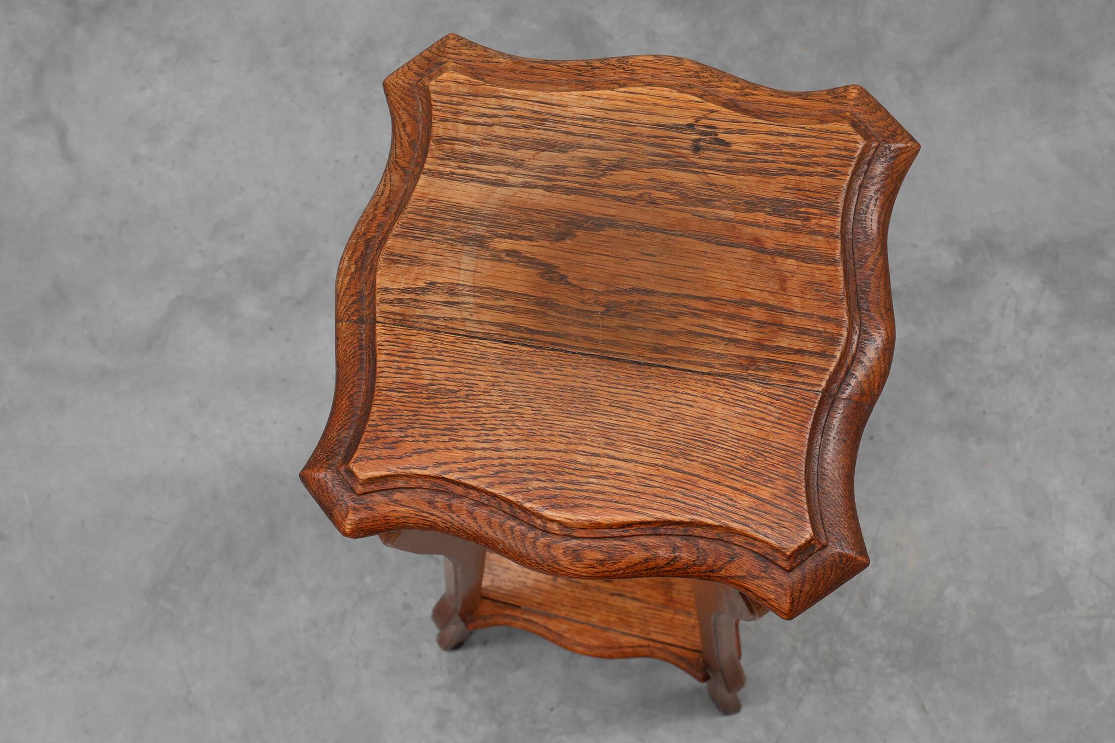 Art Deco tall pedestal in oak with 2 levels, France ca. 1915