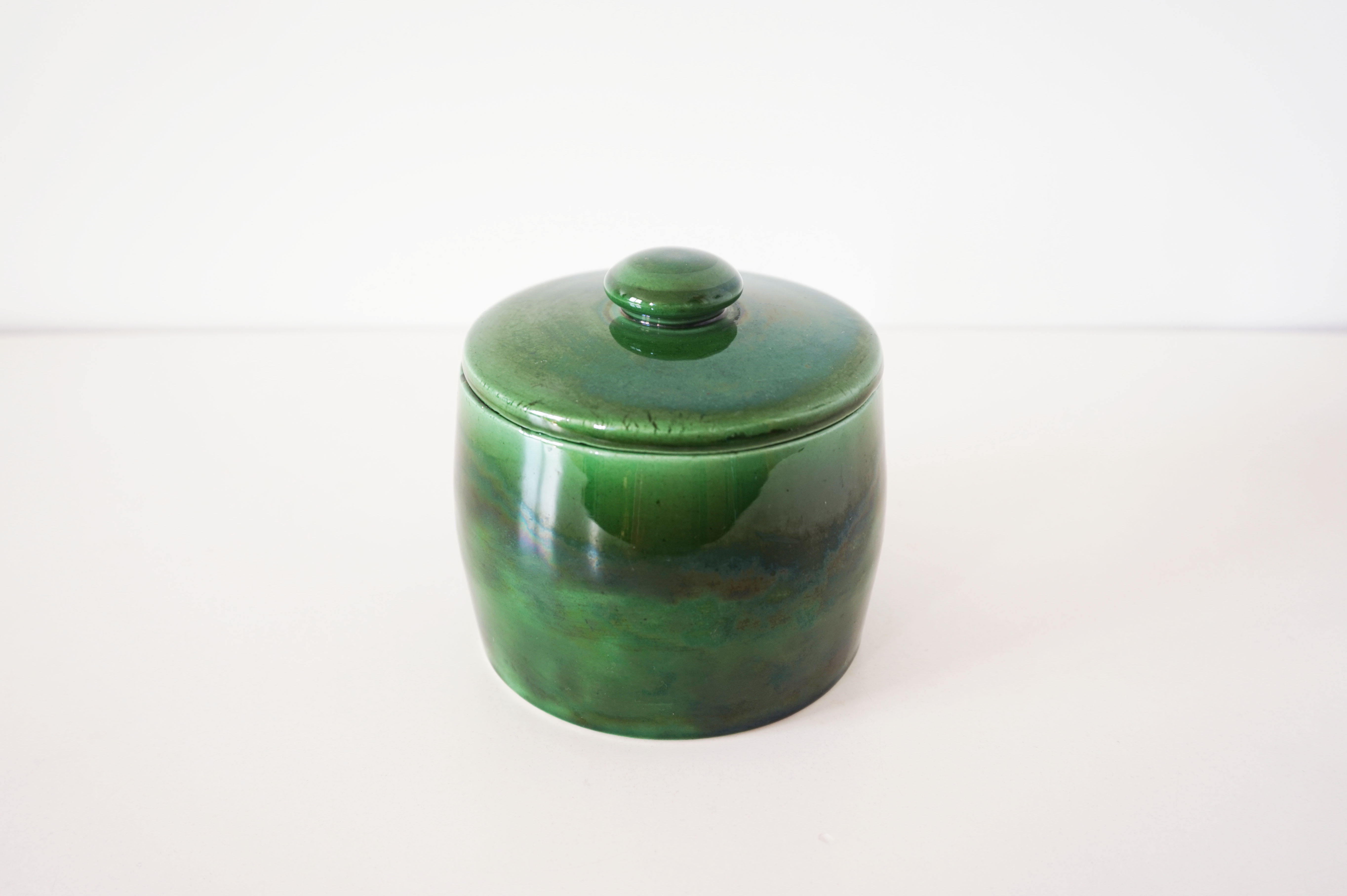 Green glazed ceramic box