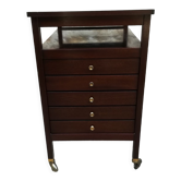 Five-drawer cabinet on wheels