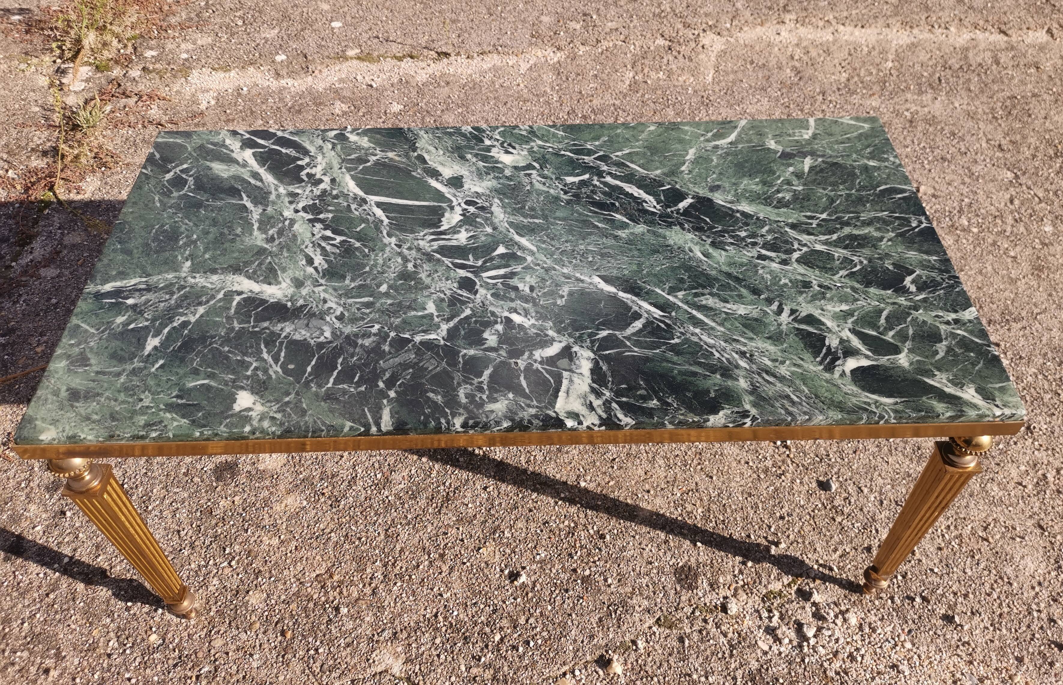 Coffee table in green marble and neoclassical gilded bronze