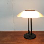 Lampe de table vintage postmoderne en verre et métal