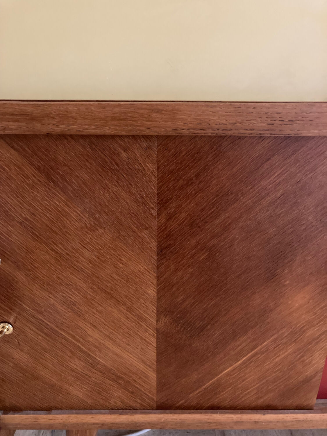 Buffet with 4 sliding doors, vintage wood and Formica