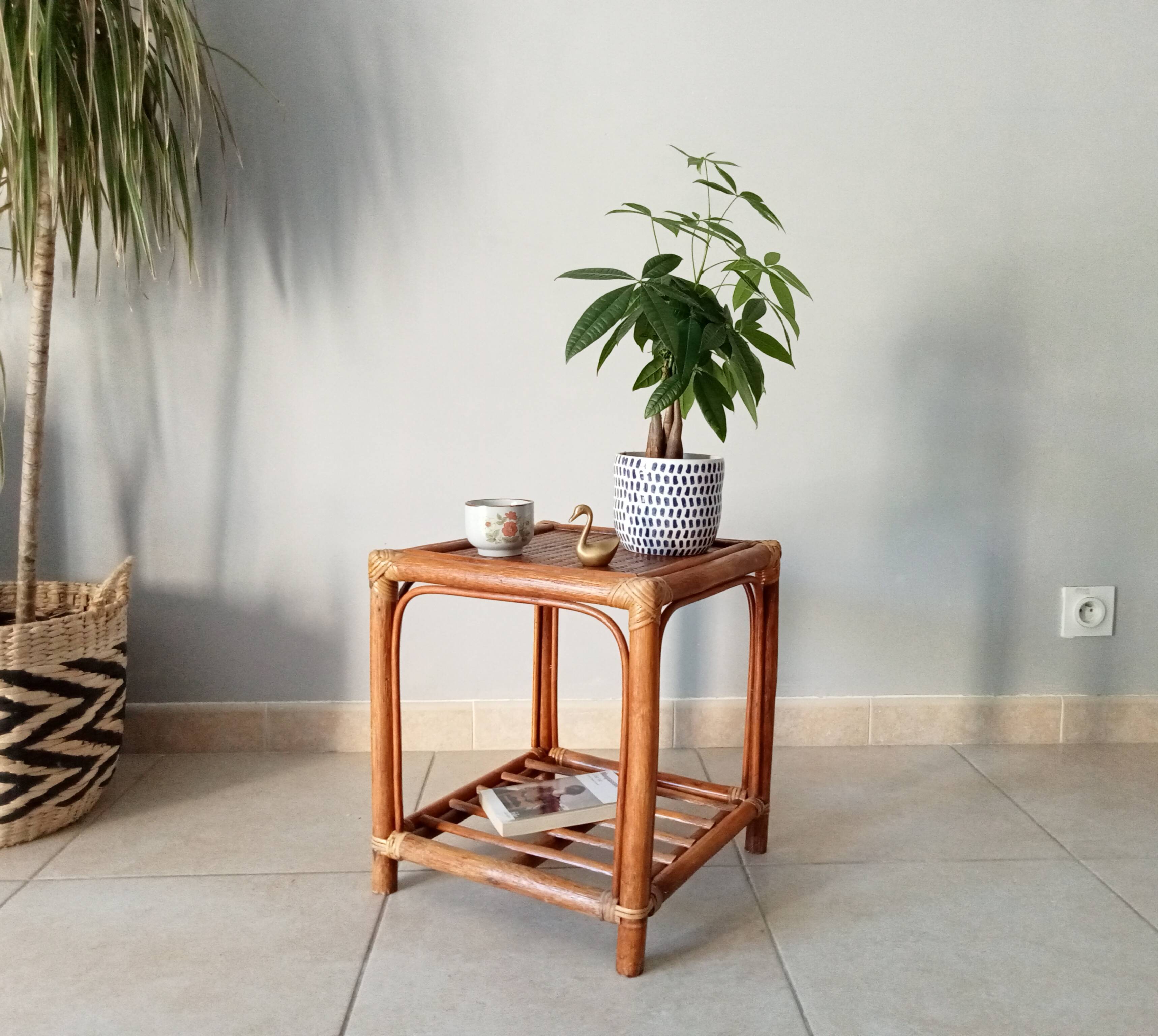 Vintage side table in rattan and bamboo