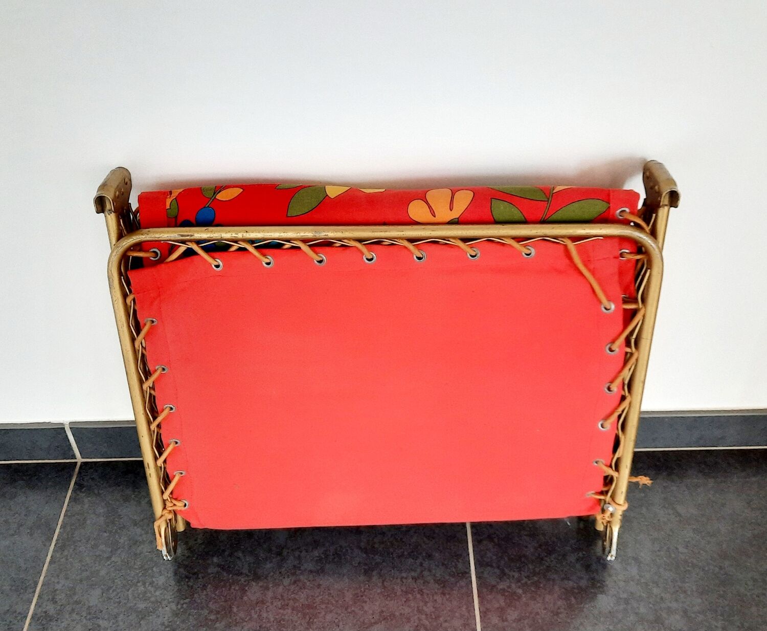 Vintage foldable camping camp bed