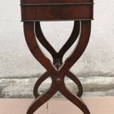 SMALL LADY'S MAHOGANY DRESSING TABLE, 19TH CENTURY RESTORATION STYLE