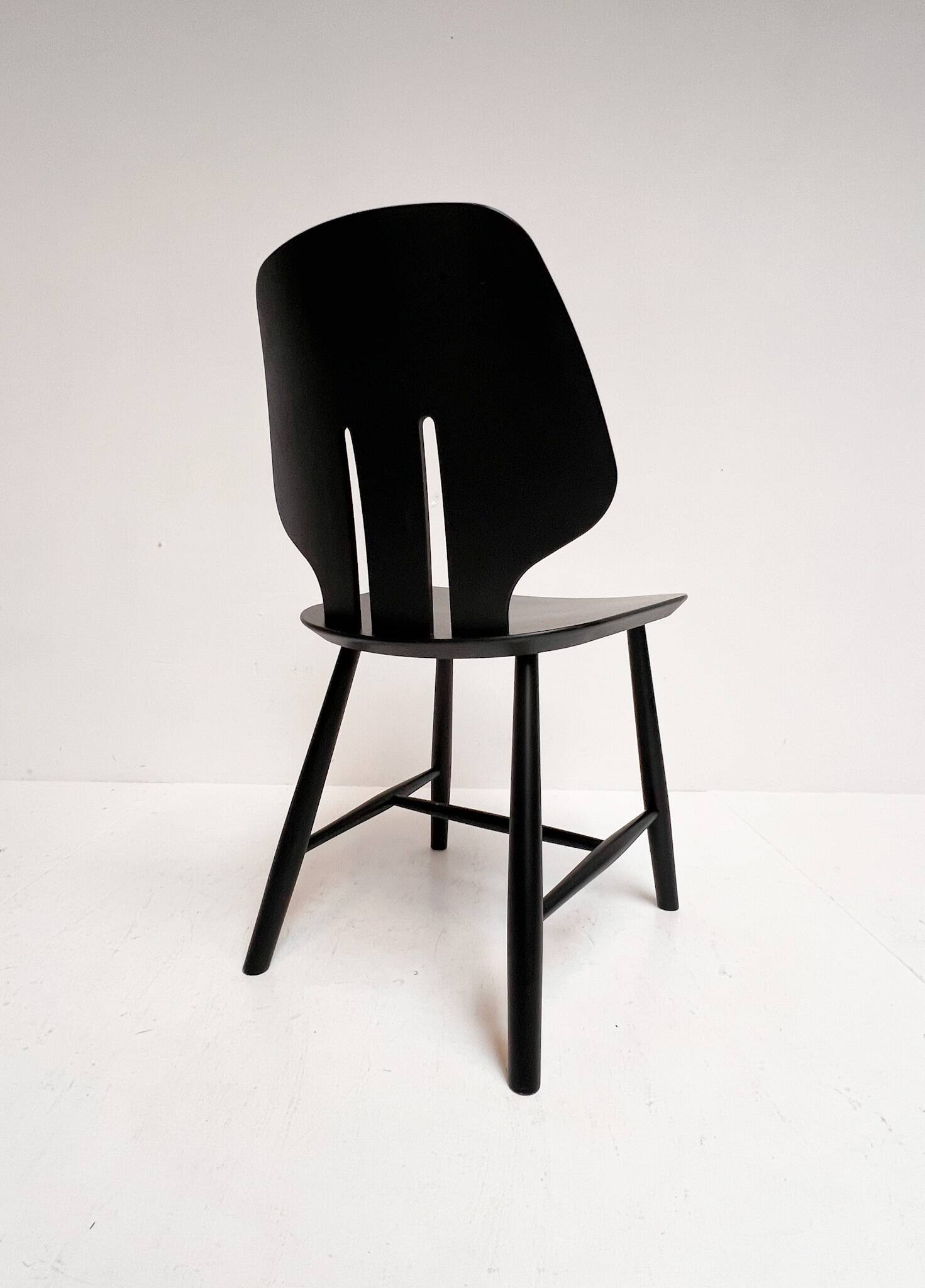 Chaise Ejvind Johansson J67 pour FDB Mobler (à l'unité), années 1970