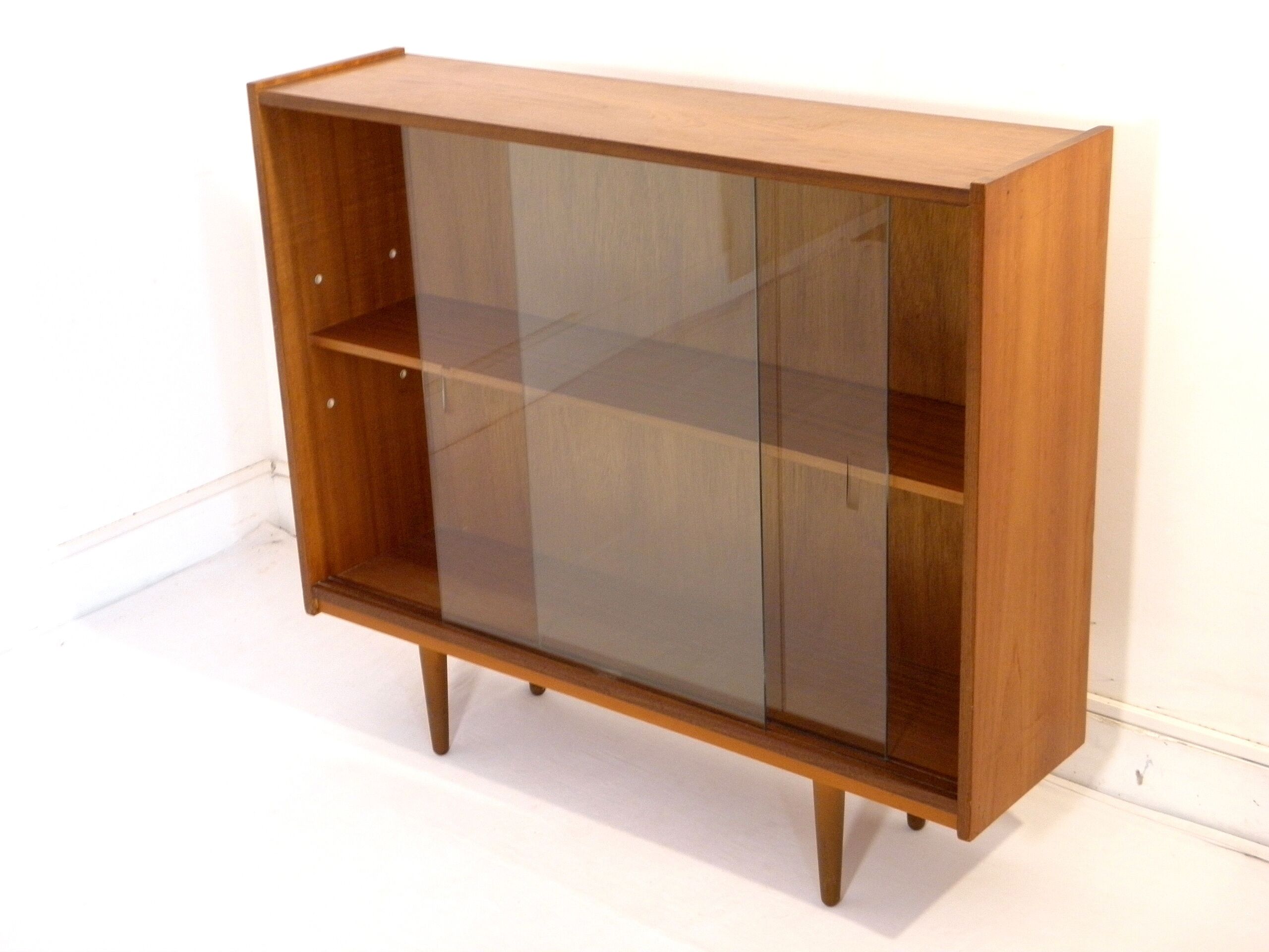 Low library, 1960s teak display case