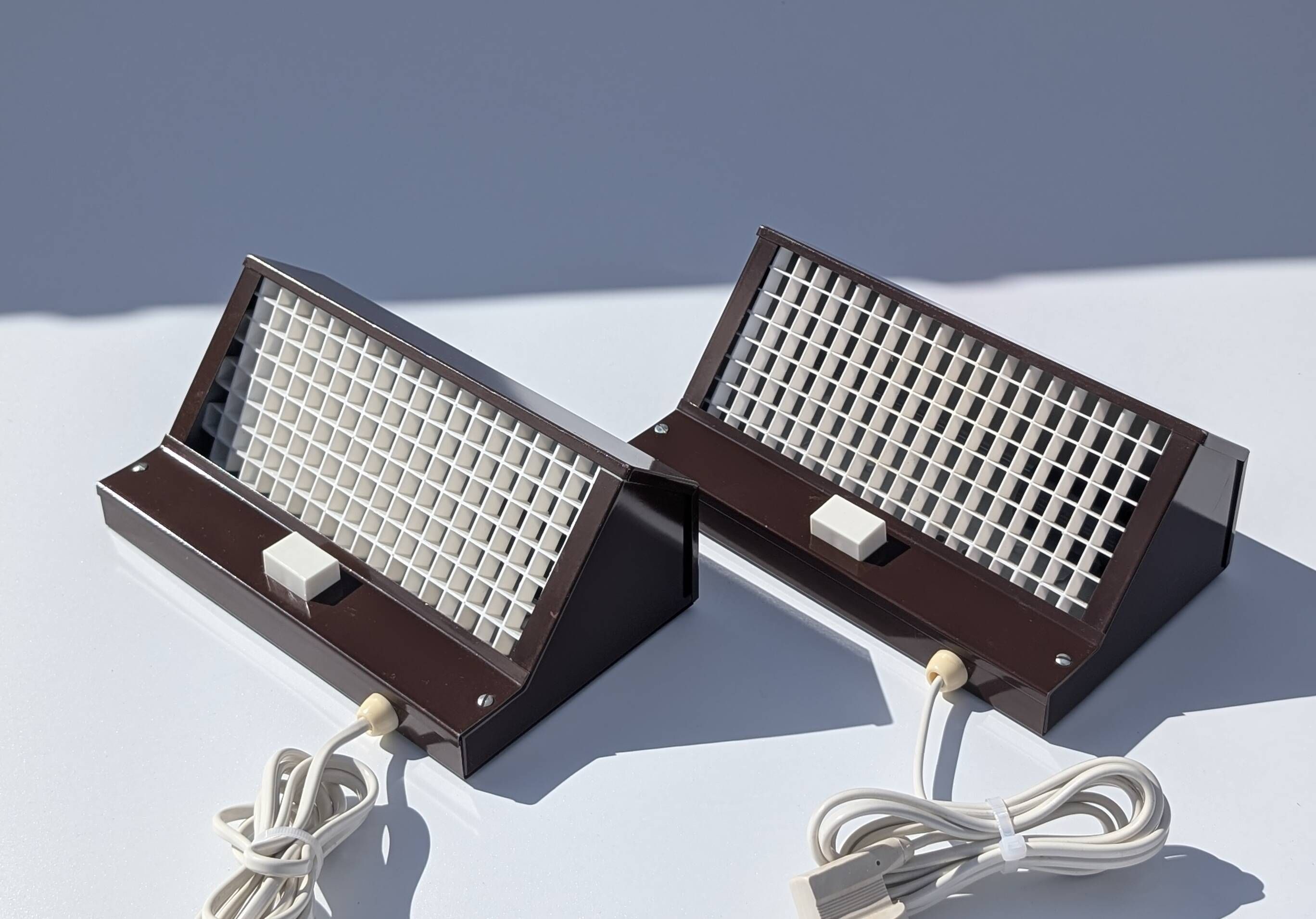 Pair of brown Elidus Kuben reading lamps - Hans Agne Jakobsson - Sweden 1970s