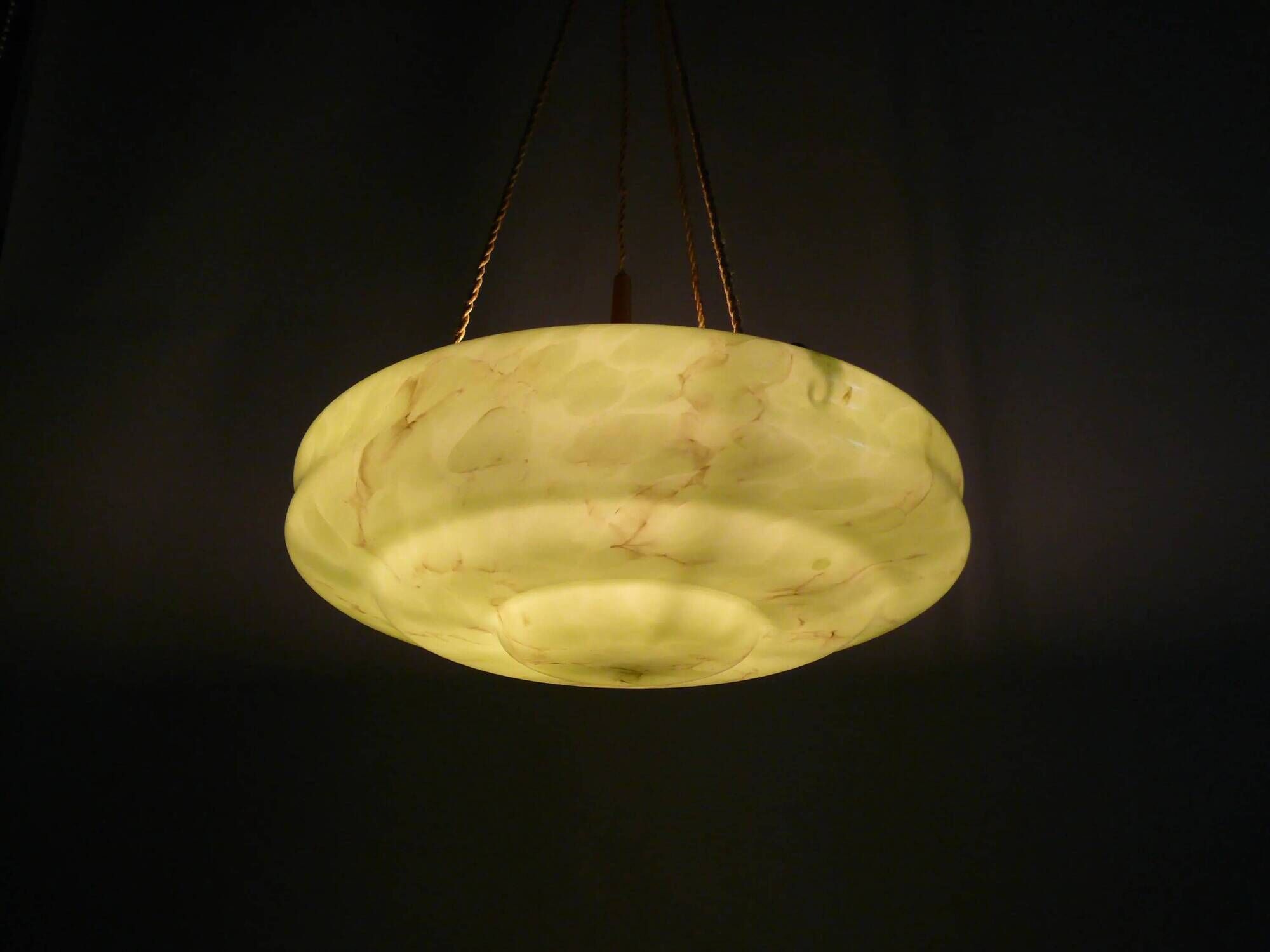 Large Art Deco pendant light in marbled glass with cord suspension, 1920s-1930s