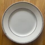Golden dinner plates