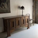 Carved oak chest sideboard, 18th century
