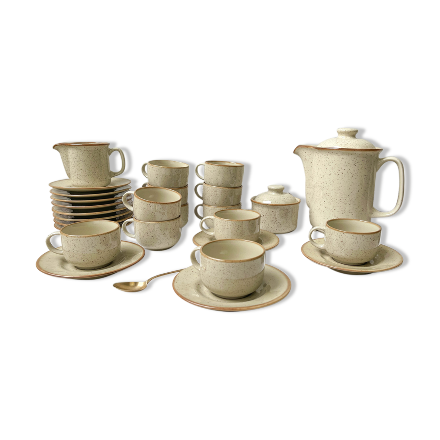 Speckled sandstone coffee service