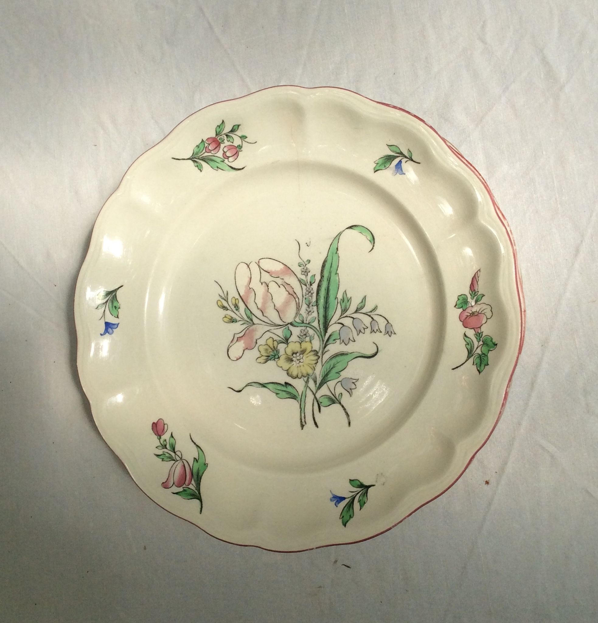 Lot of 6 old flat plates Lunéville model China in earthenware dimension: D-24cm- height -2,5