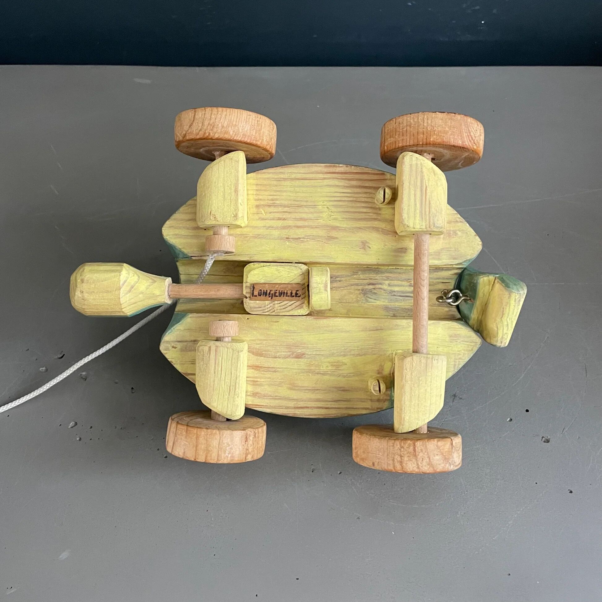 Wooden pull-along toy turtle Longeville